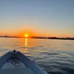 Appartement moderne en résidence privée face à la mer