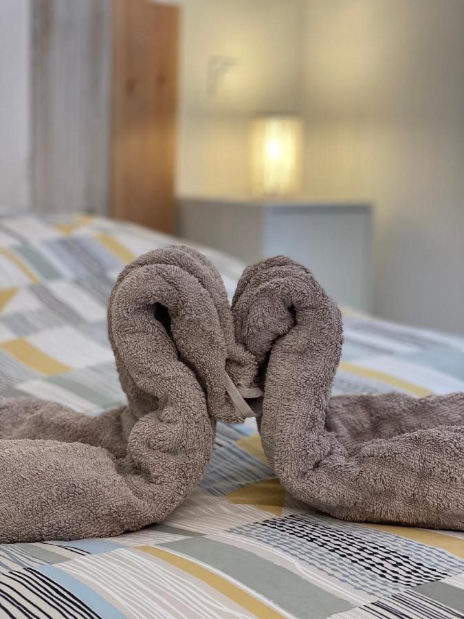 Appartement Moderne En Résidence Privée Face à La Hyères